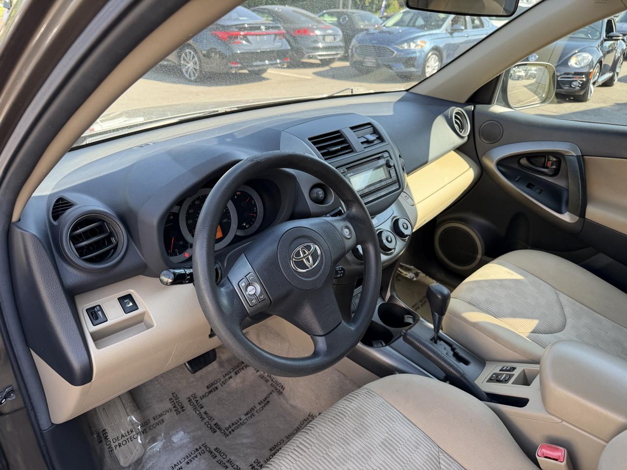 Toyota RAV4 4WD 4dr I4 (Natl) 2012