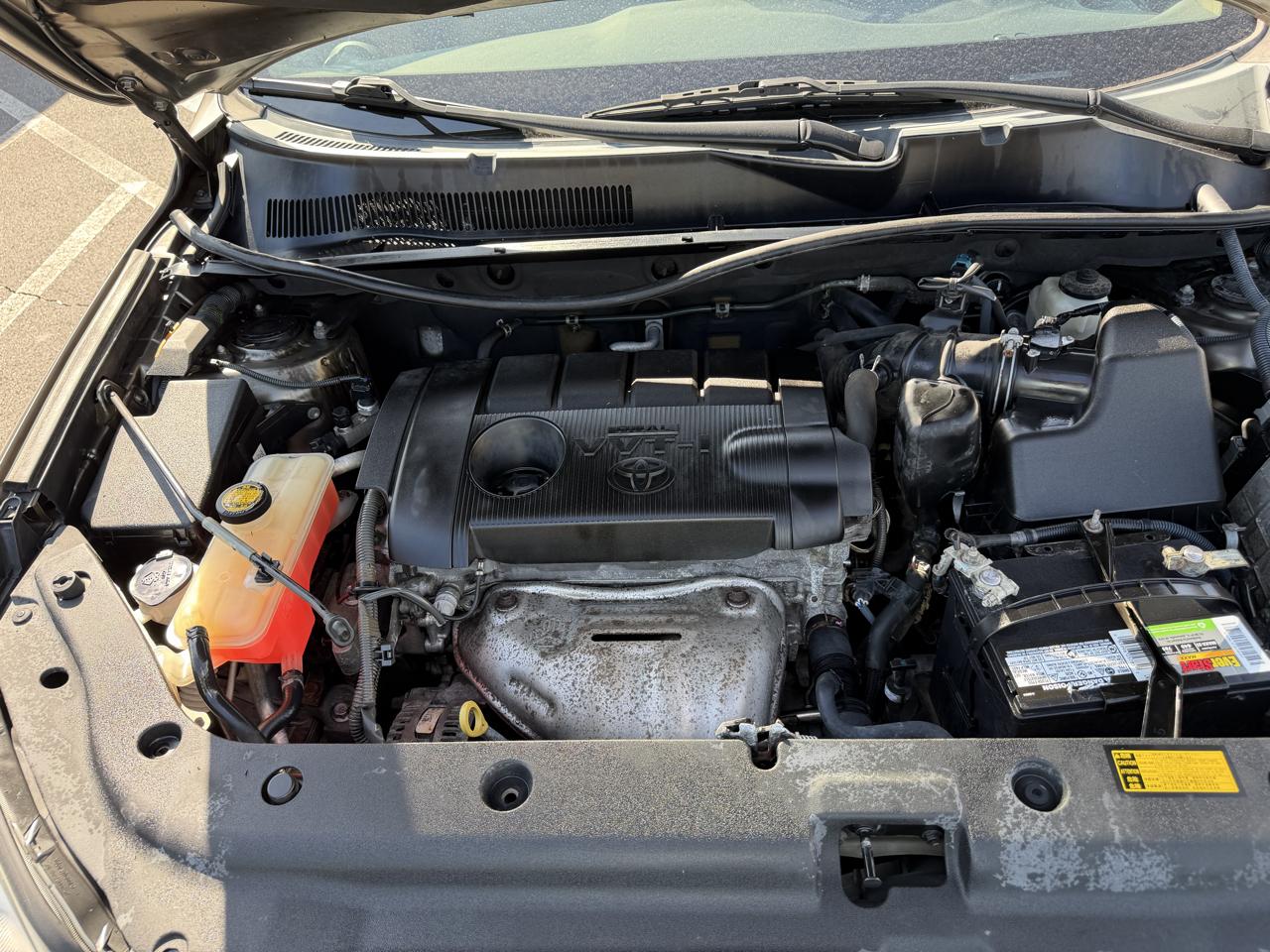 Toyota RAV4 4WD 4dr I4 (Natl) 2012