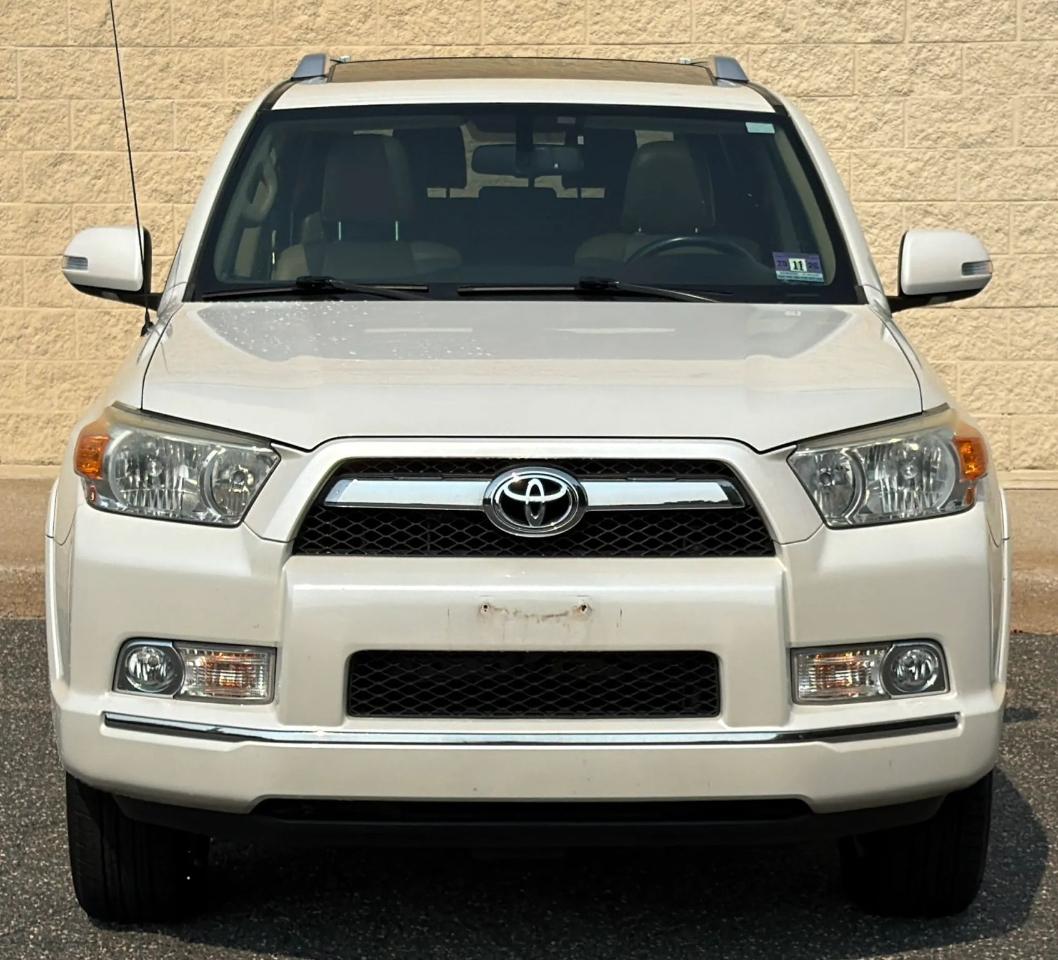 Toyota 4Runner 4WD 4dr V6 Limited (Natl) 2013