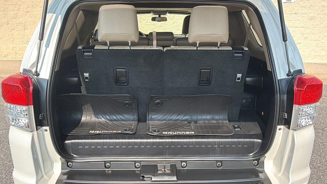 Toyota 4Runner 4WD 4dr V6 Limited (Natl) 2013