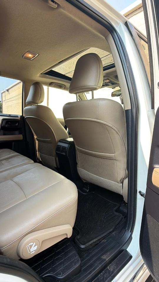 Toyota 4Runner 4WD 4dr V6 Limited (Natl) 2013