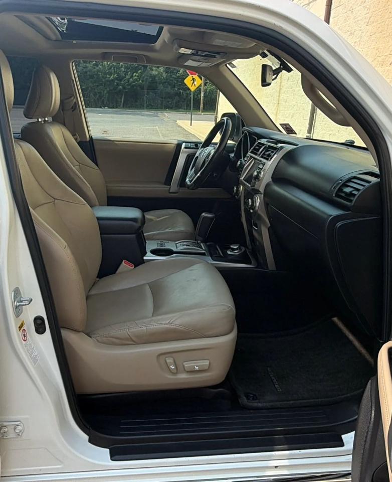 Toyota 4Runner 4WD 4dr V6 Limited (Natl) 2013