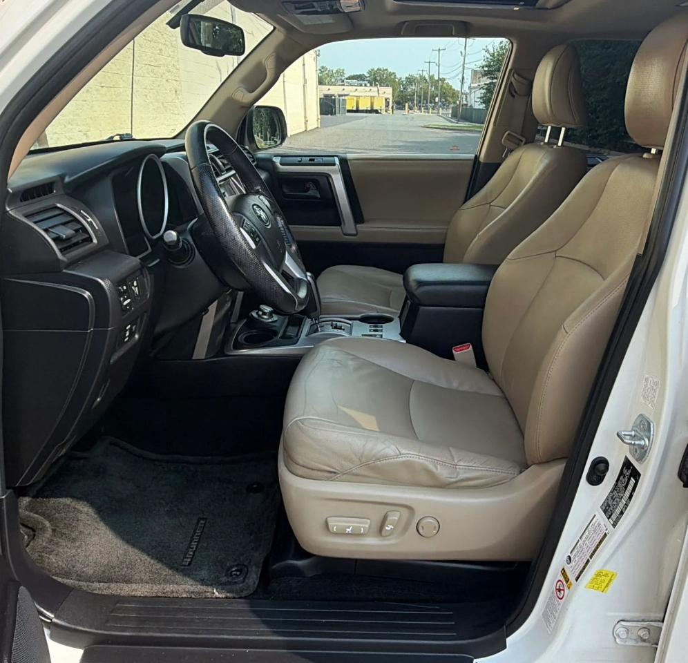 Toyota 4Runner 4WD 4dr V6 Limited (Natl) 2013
