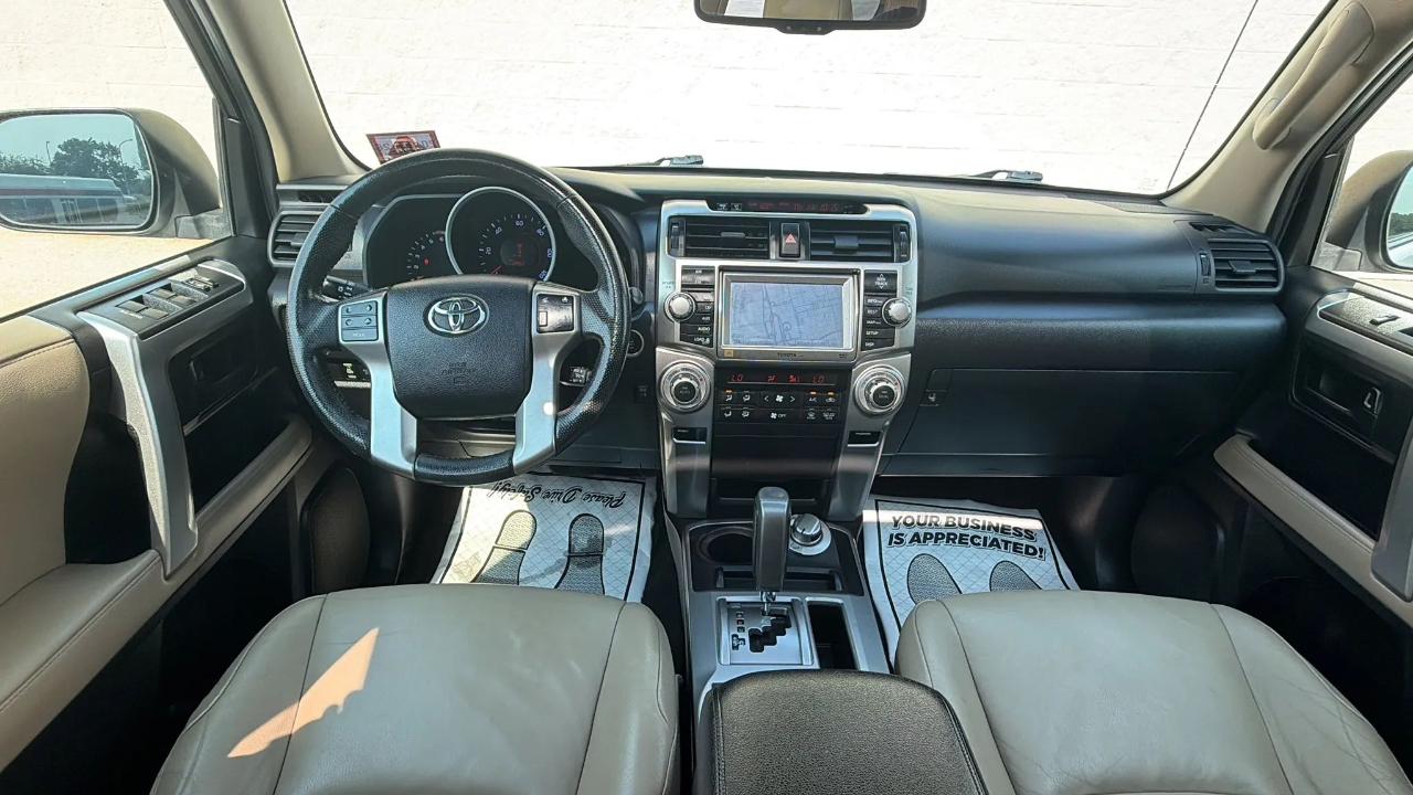 Toyota 4Runner 4WD 4dr V6 Limited (Natl) 2013