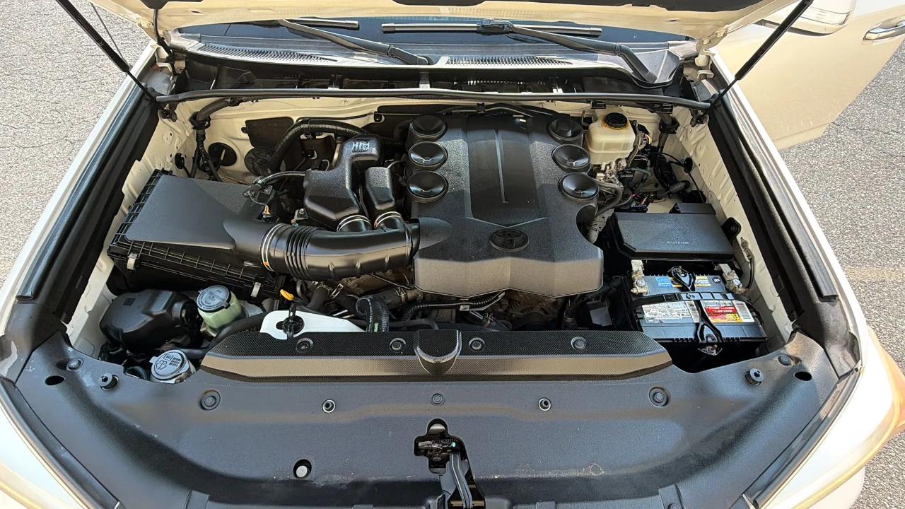 Toyota 4Runner 4WD 4dr V6 Limited (Natl) 2013