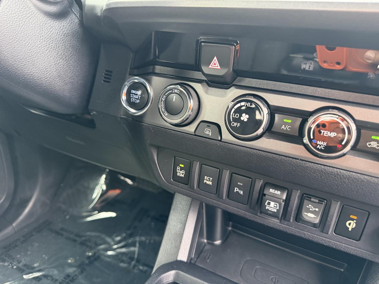 Toyota Tacoma TRD Sport Access Cab 6' Bed V6 4x4 AT (Natl) 2018
