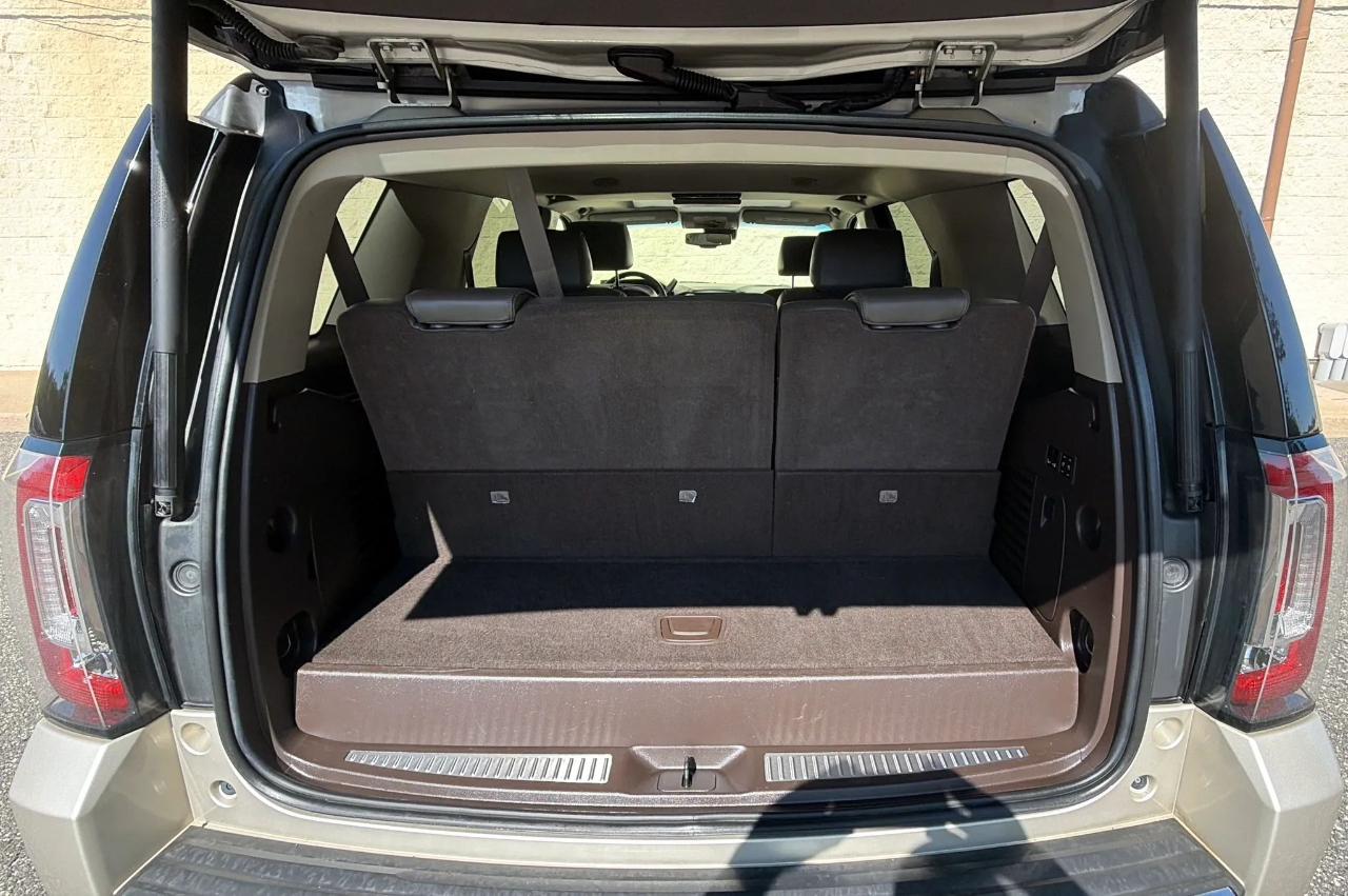 GMC Yukon 4WD 4dr Denali 2016