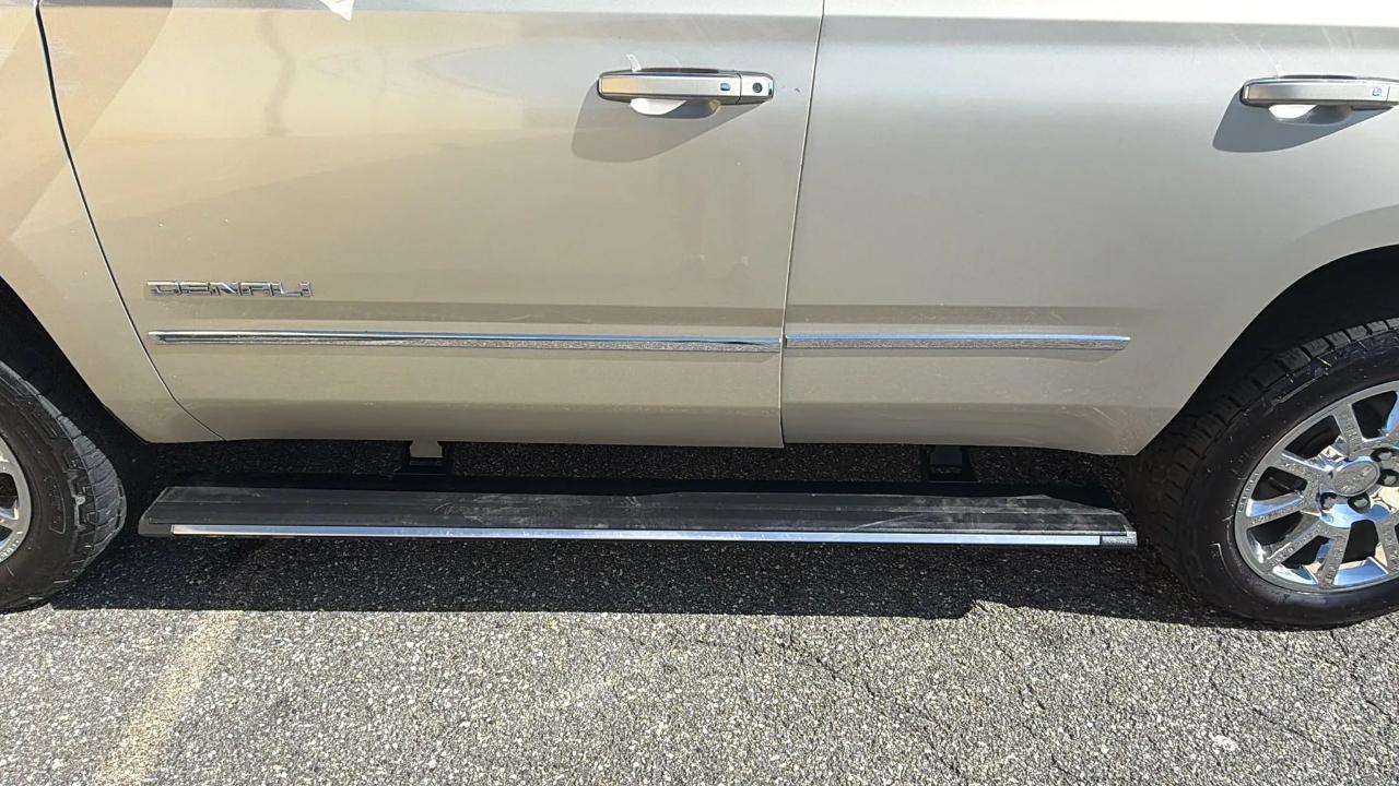 GMC Yukon 4WD 4dr Denali 2016