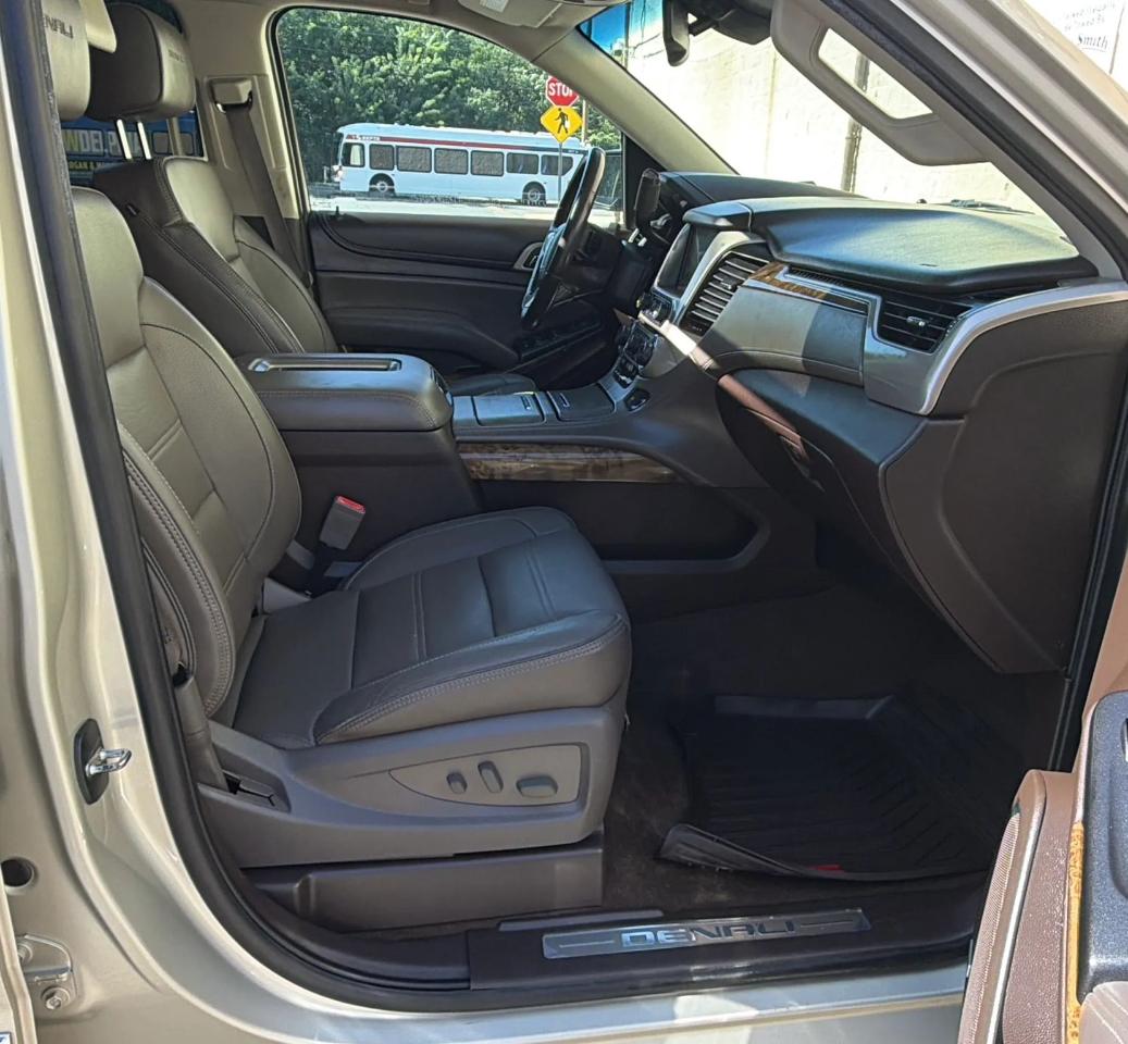 GMC Yukon 4WD 4dr Denali 2016