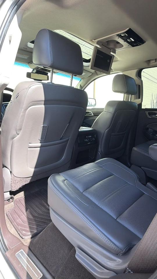 GMC Yukon 4WD 4dr Denali 2016