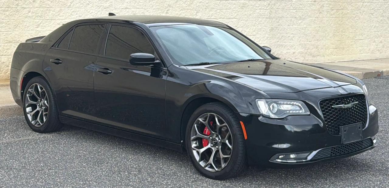 Chrysler 300 4dr Sdn 300S RWD 2016