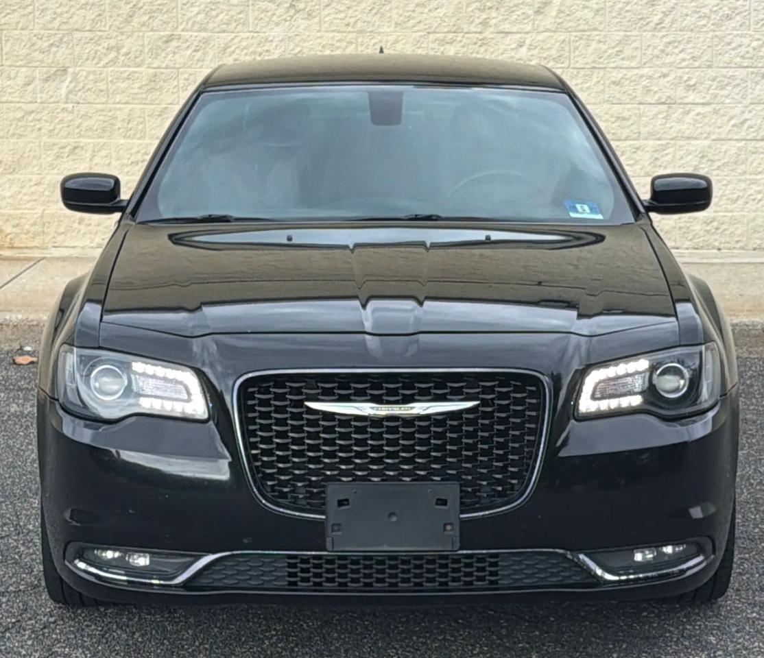 Chrysler 300 4dr Sdn 300S RWD 2016
