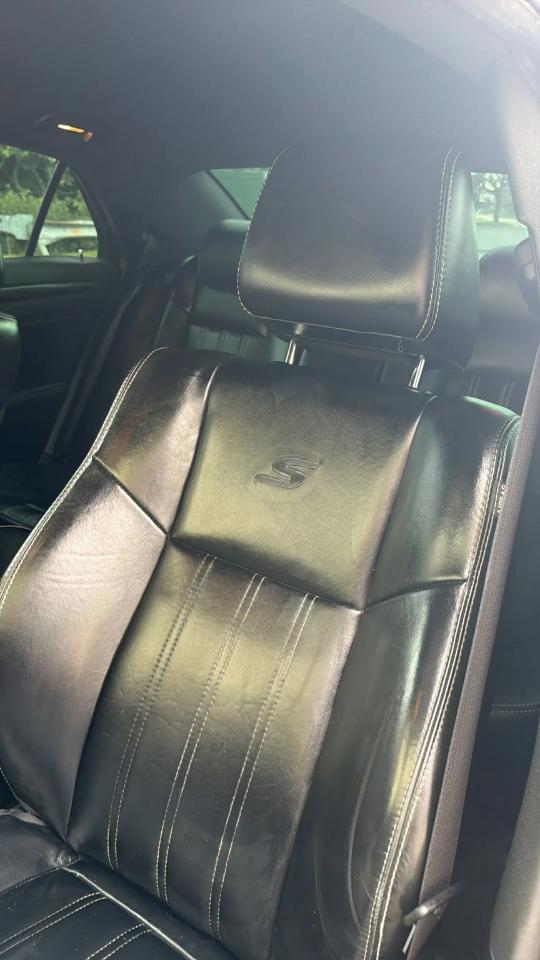 Chrysler 300 4dr Sdn 300S RWD 2016