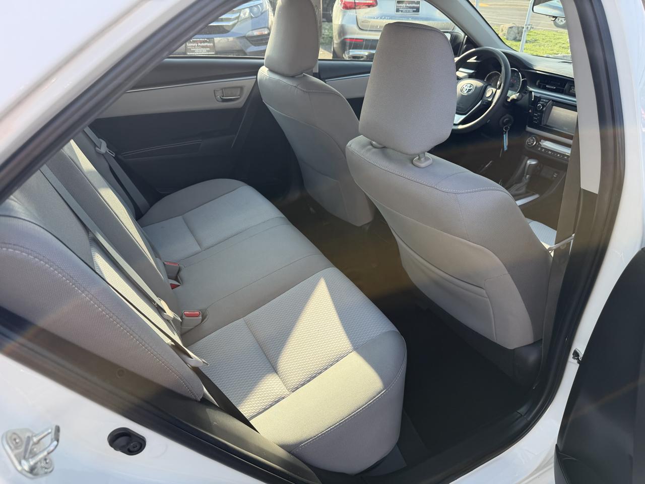 Toyota Corolla 4dr Sdn CVT S w/Special Edition Pkg (Natl) 2016