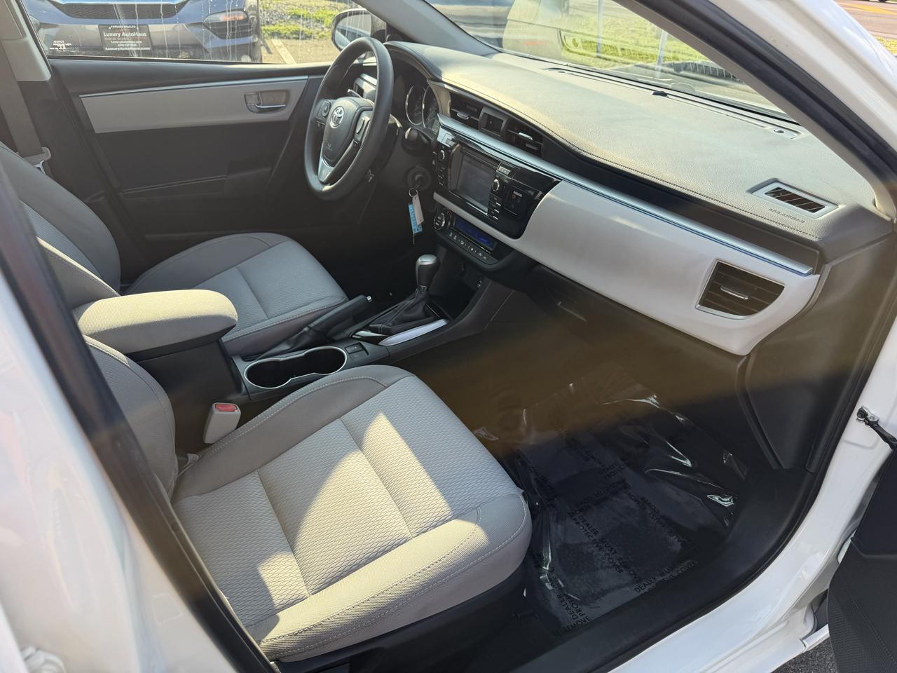 Toyota Corolla 4dr Sdn CVT S w/Special Edition Pkg (Natl) 2016