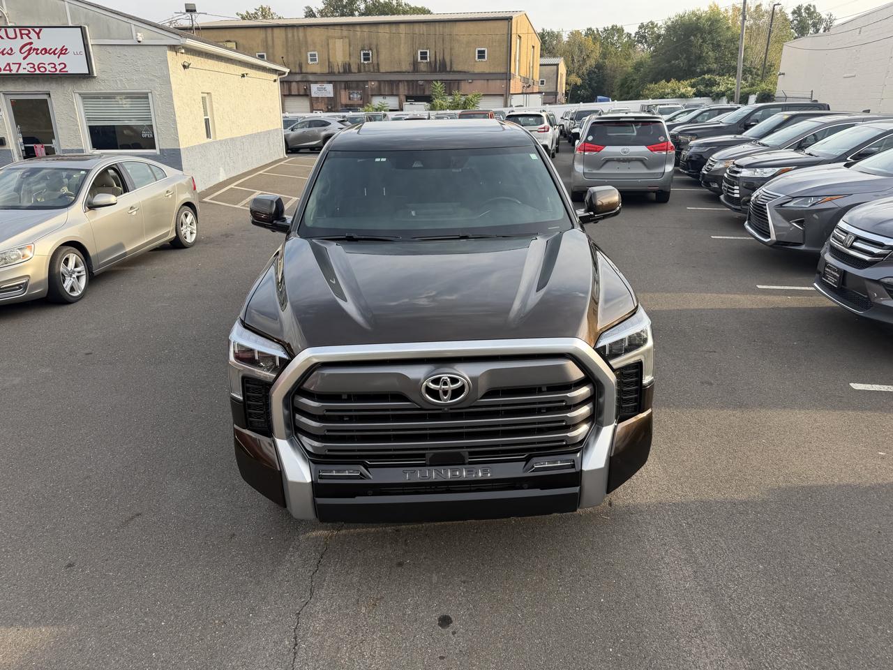 Toyota Tundra 4WD Limited CrewMax 5.5' Bed (Natl) 2025