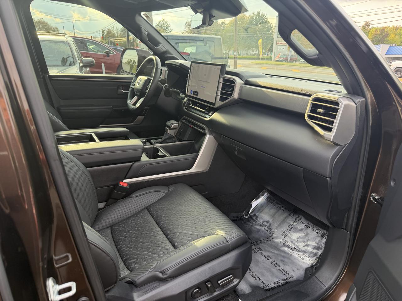 Toyota Tundra 4WD Limited CrewMax 5.5' Bed (Natl) 2025