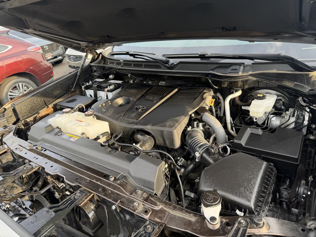 Toyota Tundra 4WD Limited CrewMax 5.5' Bed (Natl) 2025