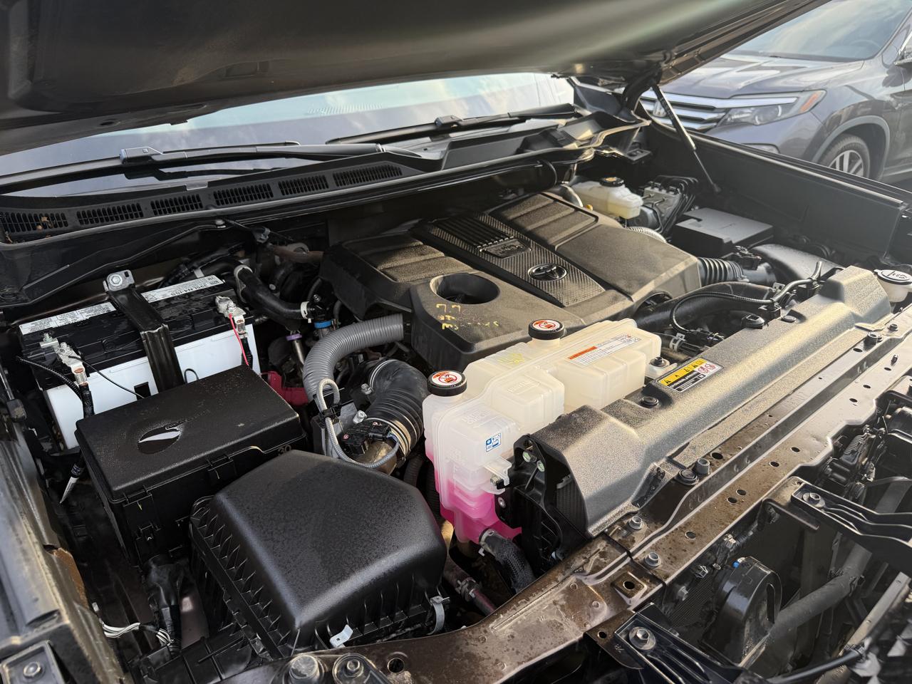 Toyota Tundra 4WD Limited CrewMax 5.5' Bed (Natl) 2025