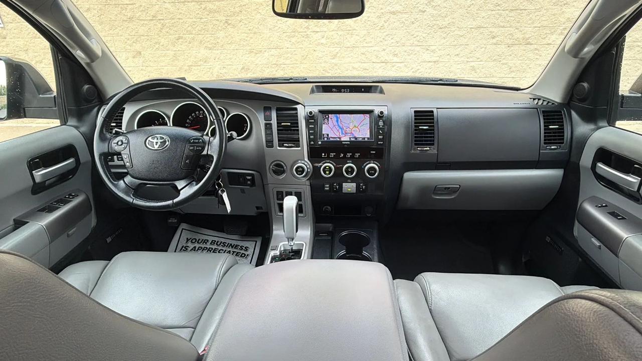 Toyota Sequoia 4WD 5.7L Limited (Natl) 2013