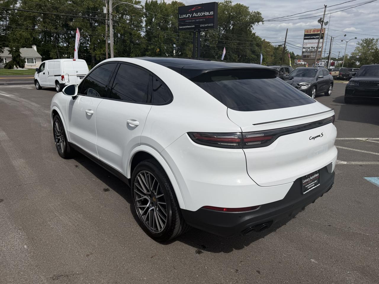 Porsche Cayenne S Coupe AWD 2021