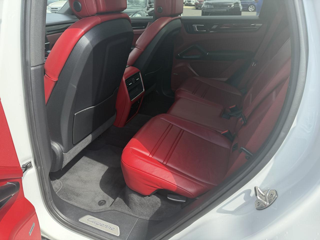 Porsche Cayenne S Coupe AWD 2021