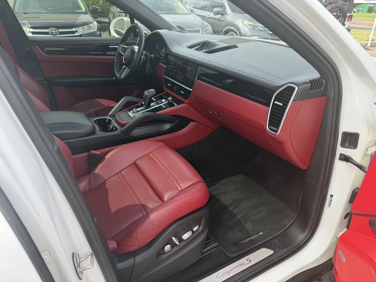 Porsche Cayenne S Coupe AWD 2021