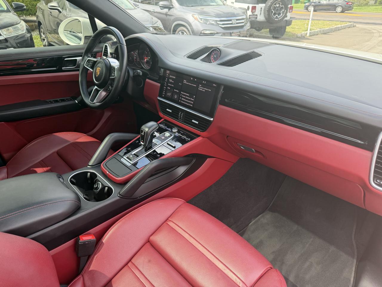 Porsche Cayenne S Coupe AWD 2021