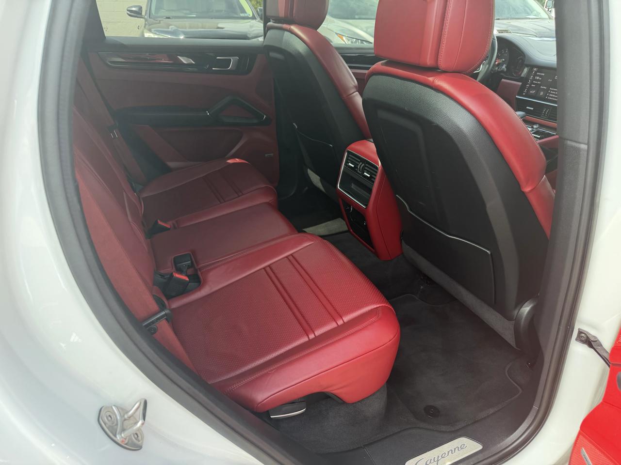 Porsche Cayenne S Coupe AWD 2021