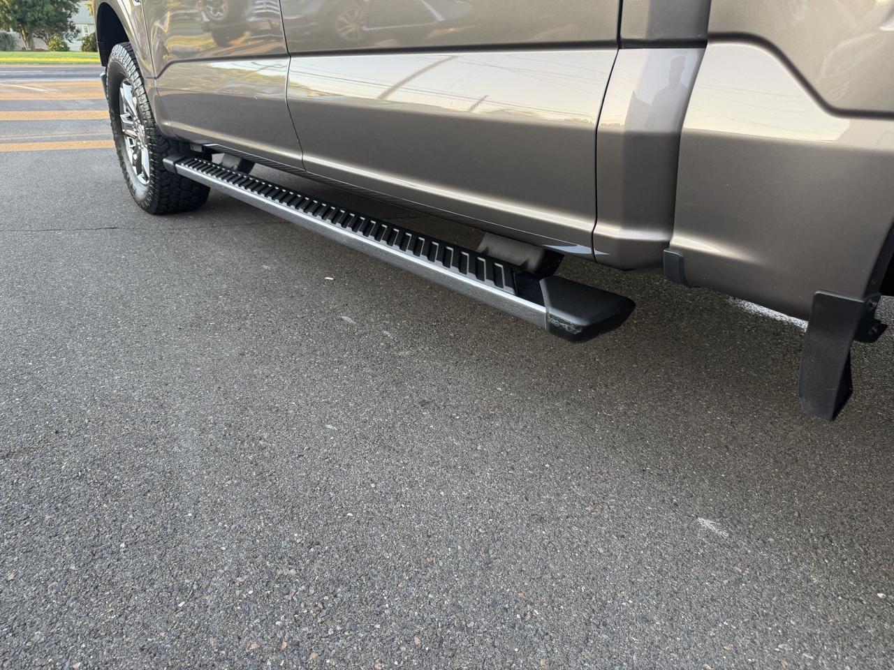Ford F-150 Lariat 4WD SuperCrew 5.5' Box 2021