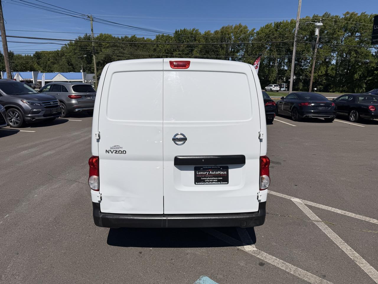 Nissan NV200 Compact Cargo I4 S 2019