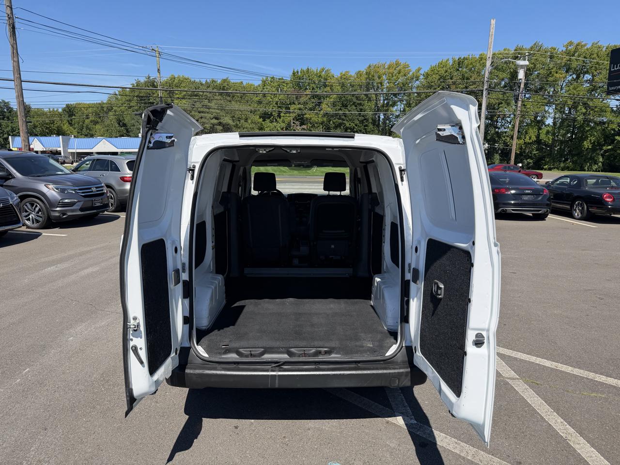 Nissan NV200 Compact Cargo I4 S 2019