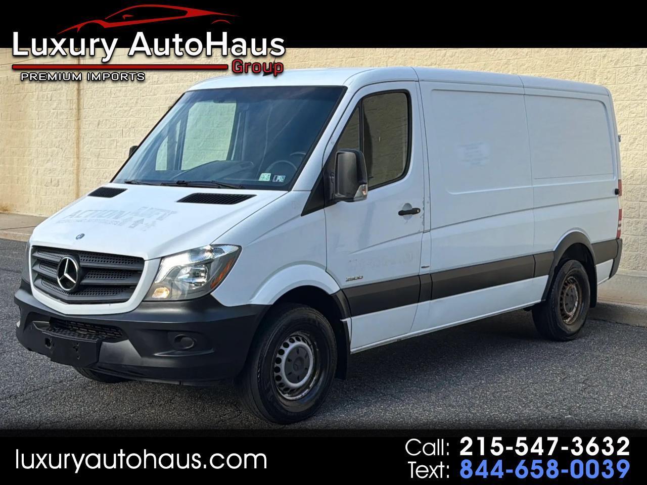 Mercedes-Benz Sprinter Cargo Vans RWD 2500 144" 2015