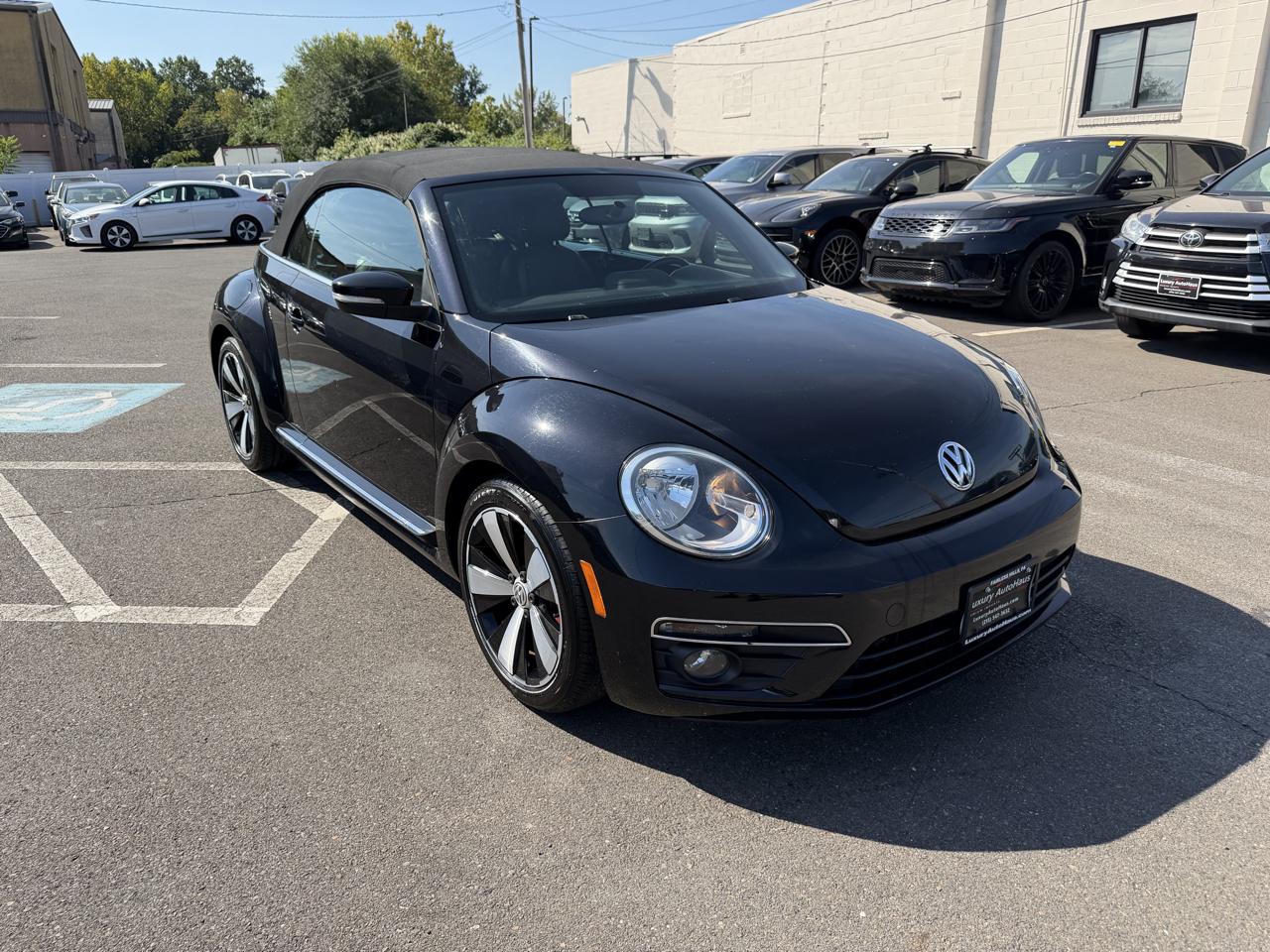 Volkswagen Beetle Convertible 2dr DSG 2.0T PZEV 2013