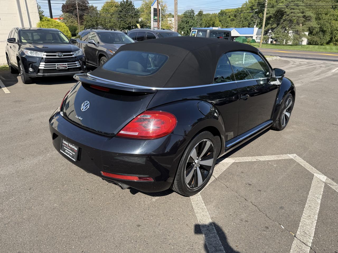 Volkswagen Beetle Convertible 2dr DSG 2.0T PZEV 2013