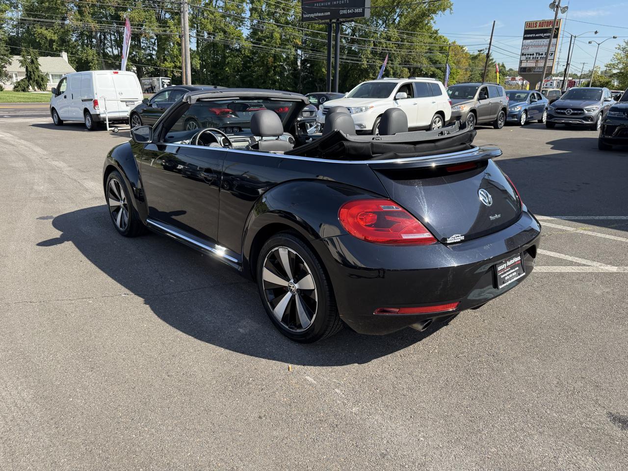 Volkswagen Beetle Convertible 2dr DSG 2.0T PZEV 2013