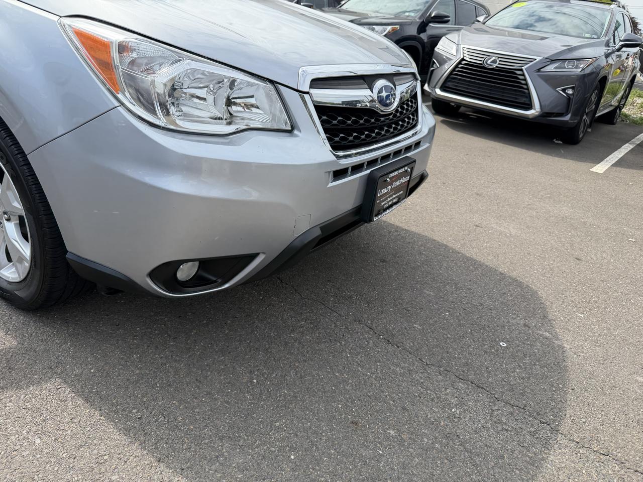Subaru Forester 4dr CVT 2.5i Limited PZEV 2015