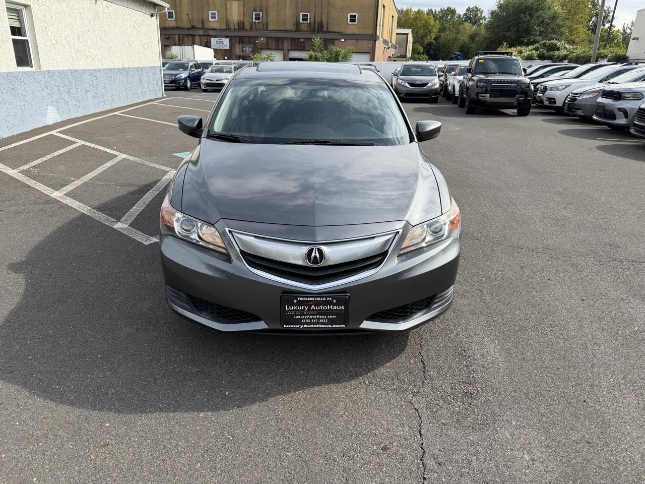 Acura ILX 4dr Sdn 2.0L 2014