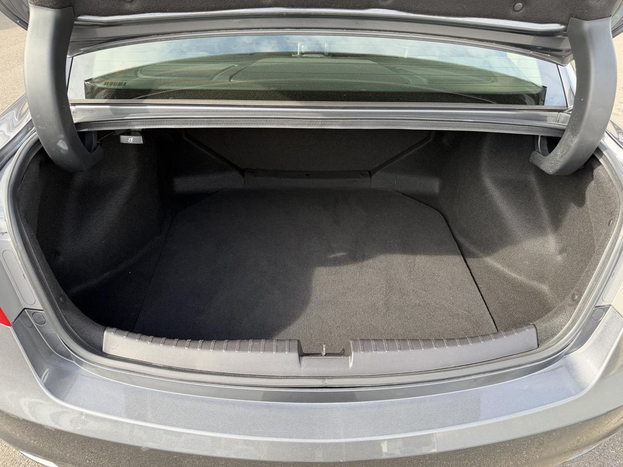 Acura ILX 4dr Sdn 2.0L 2014