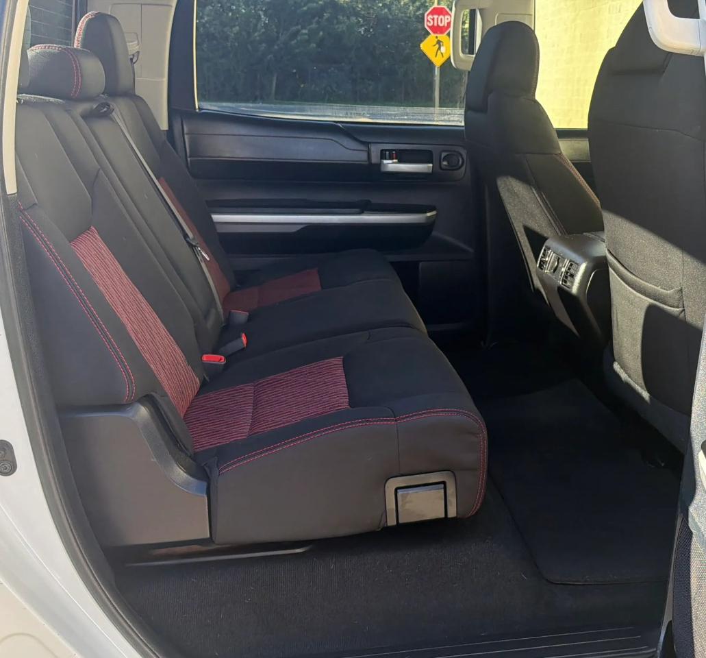 Toyota Tundra 4WD Truck CrewMax 5.7L V8 6-Spd AT TRD Pro (Natl) 2015
