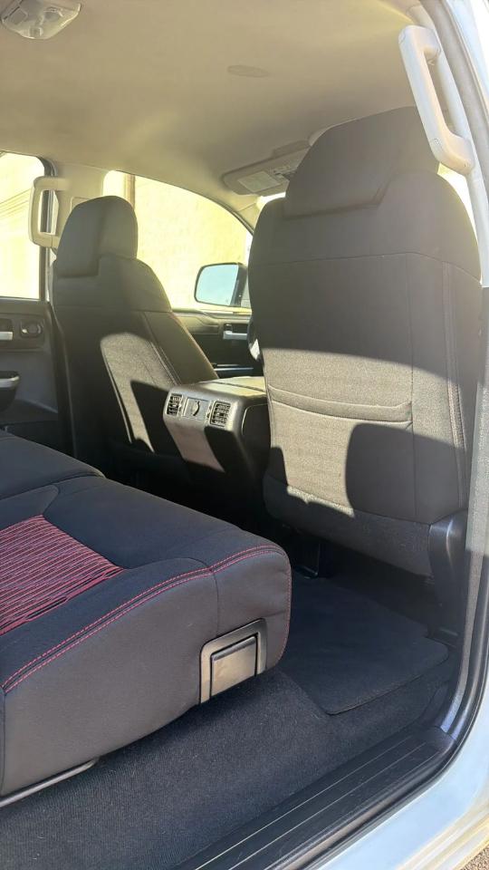 Toyota Tundra 4WD Truck CrewMax 5.7L V8 6-Spd AT TRD Pro (Natl) 2015
