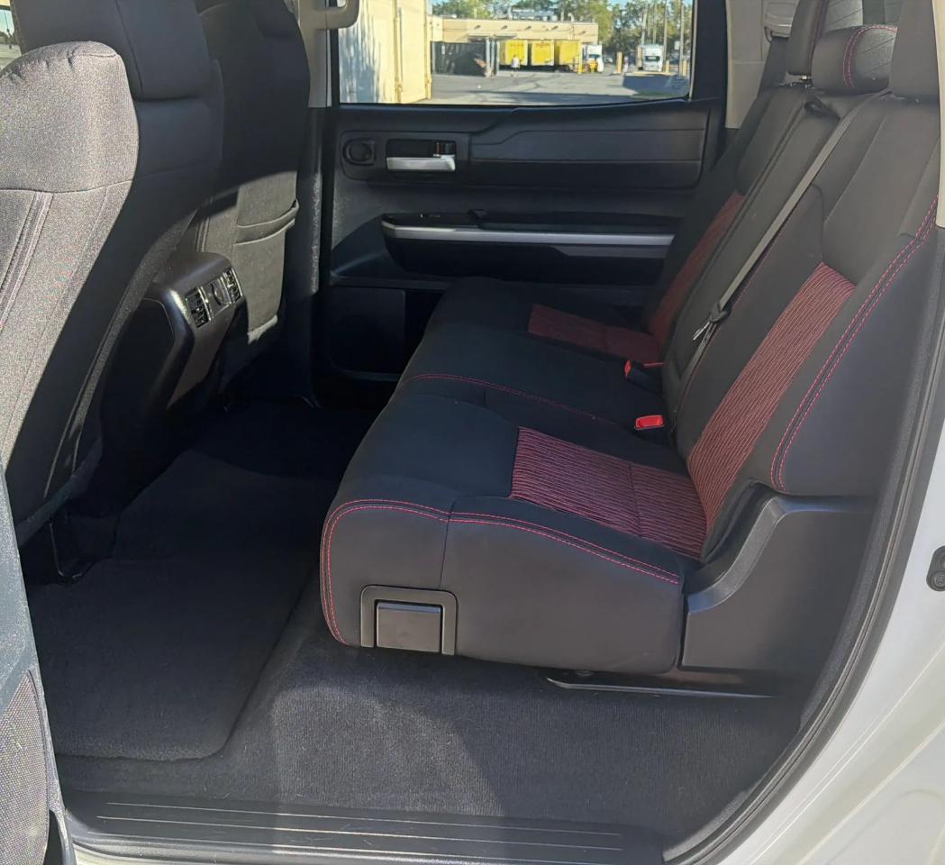 Toyota Tundra 4WD Truck CrewMax 5.7L V8 6-Spd AT TRD Pro (Natl) 2015