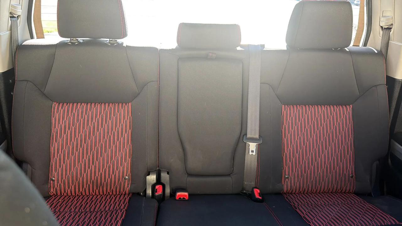 Toyota Tundra 4WD Truck CrewMax 5.7L V8 6-Spd AT TRD Pro (Natl) 2015