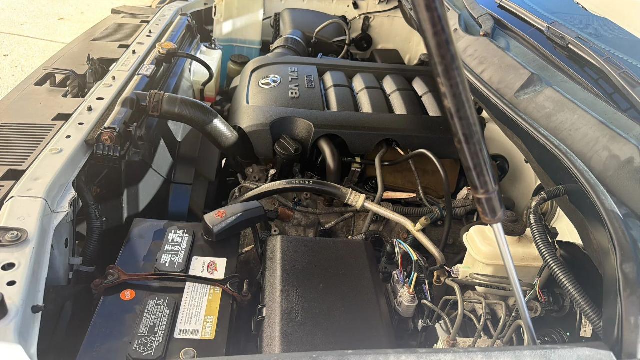 Toyota Tundra 4WD Truck CrewMax 5.7L V8 6-Spd AT TRD Pro (Natl) 2015