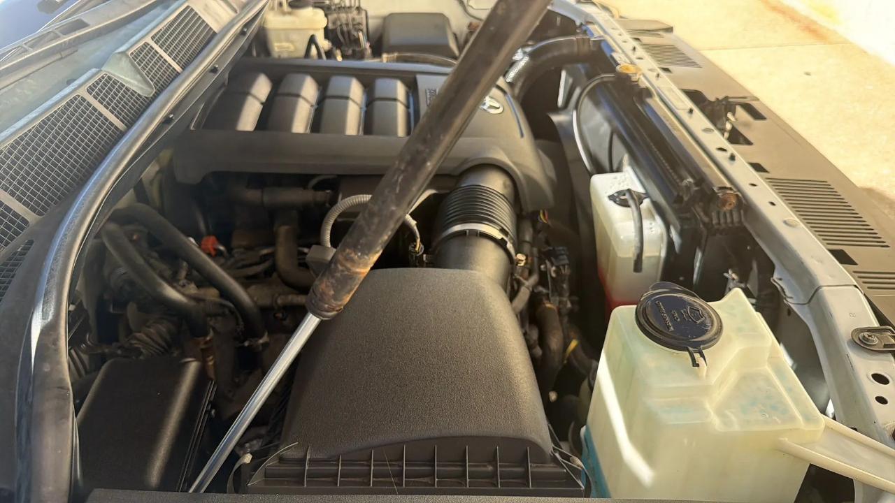 Toyota Tundra 4WD Truck CrewMax 5.7L V8 6-Spd AT TRD Pro (Natl) 2015