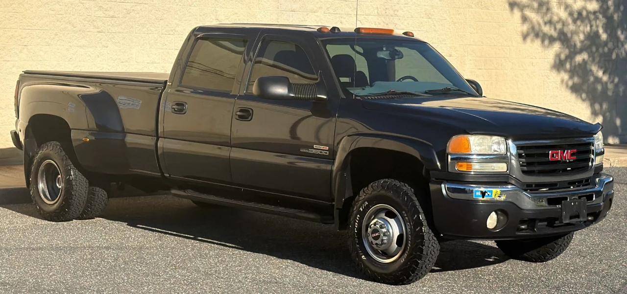 GMC Sierra 3500 Crew Cab 167" WB 4WD DRW SLE 2005