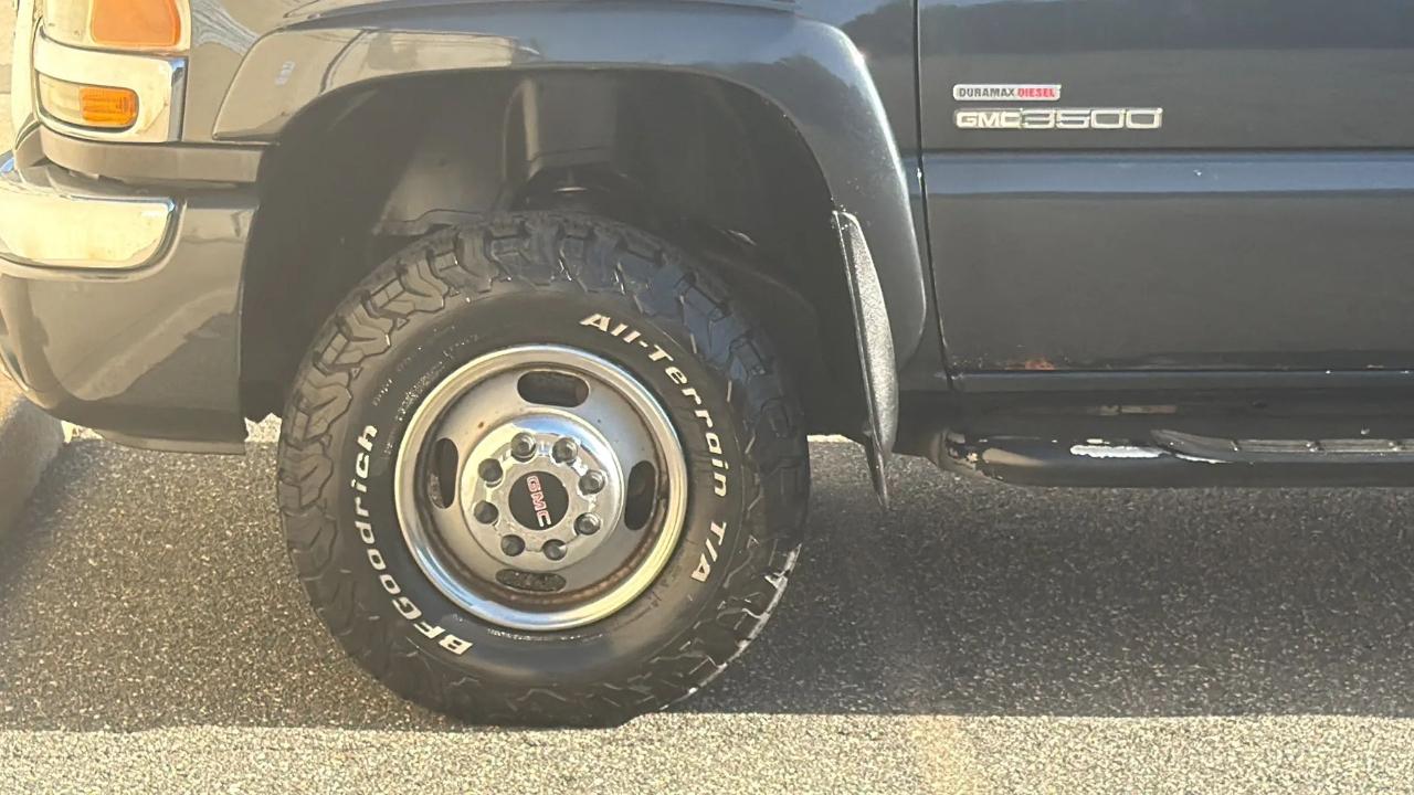 GMC Sierra 3500 Crew Cab 167" WB 4WD DRW SLE 2005