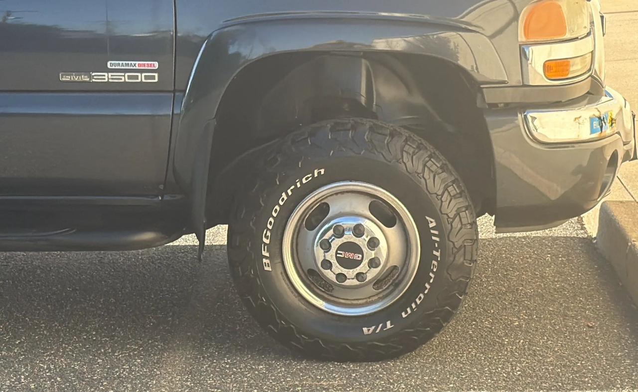 GMC Sierra 3500 Crew Cab 167" WB 4WD DRW SLE 2005