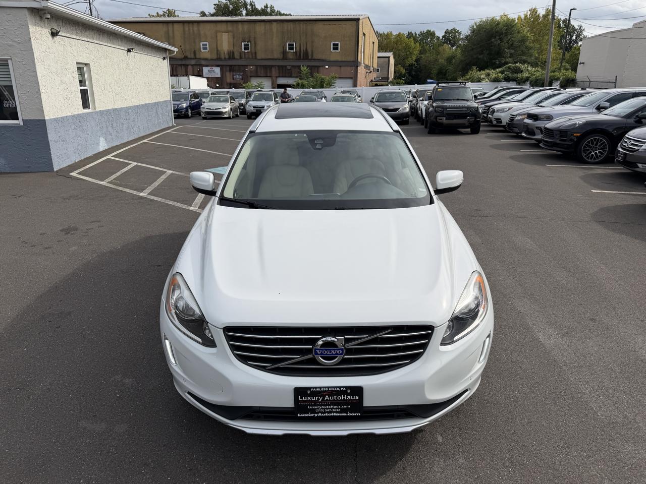 Volvo XC60 2015.5 AWD 4dr T5 2015