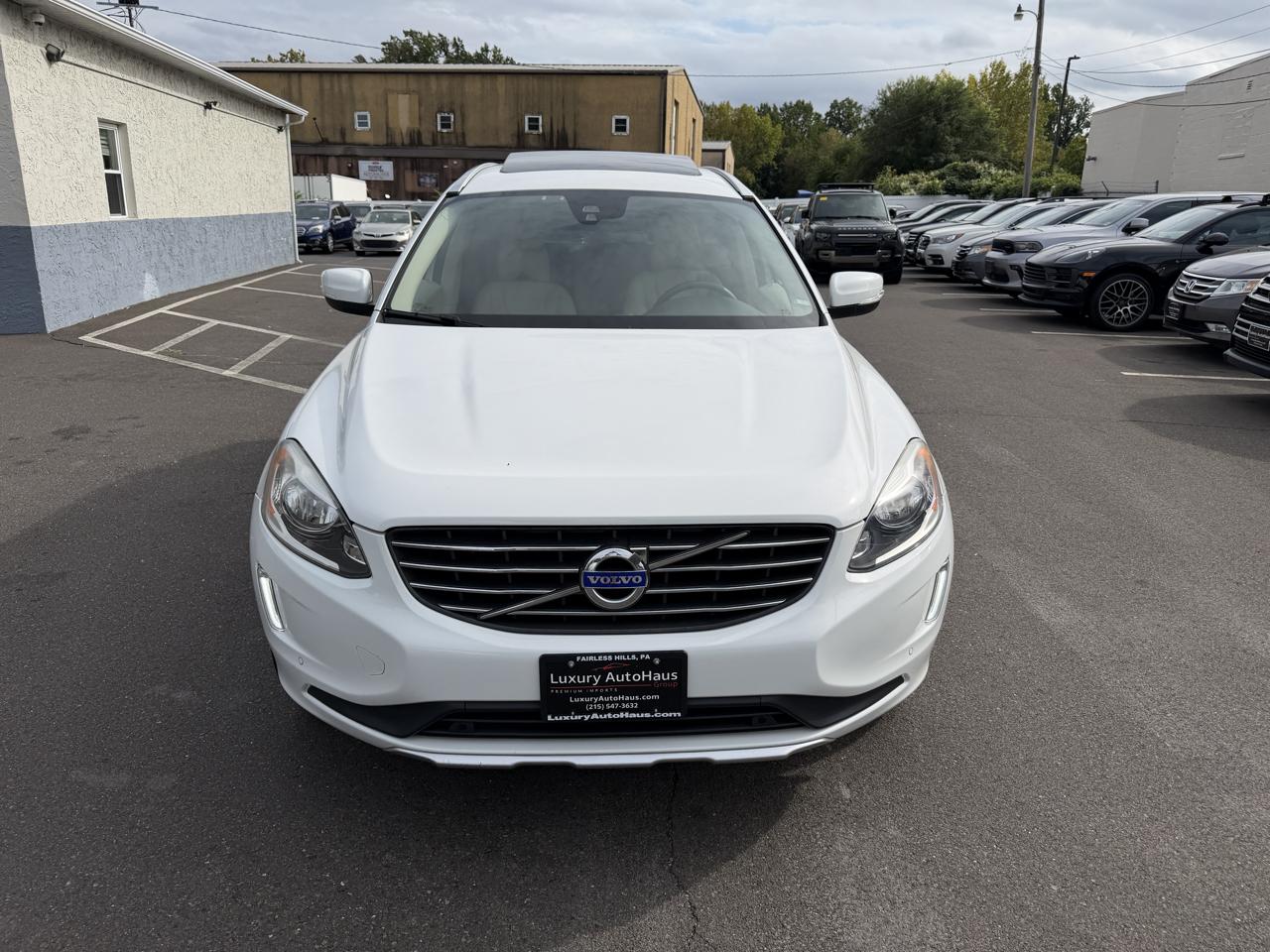 Volvo XC60 2015.5 AWD 4dr T5 2015
